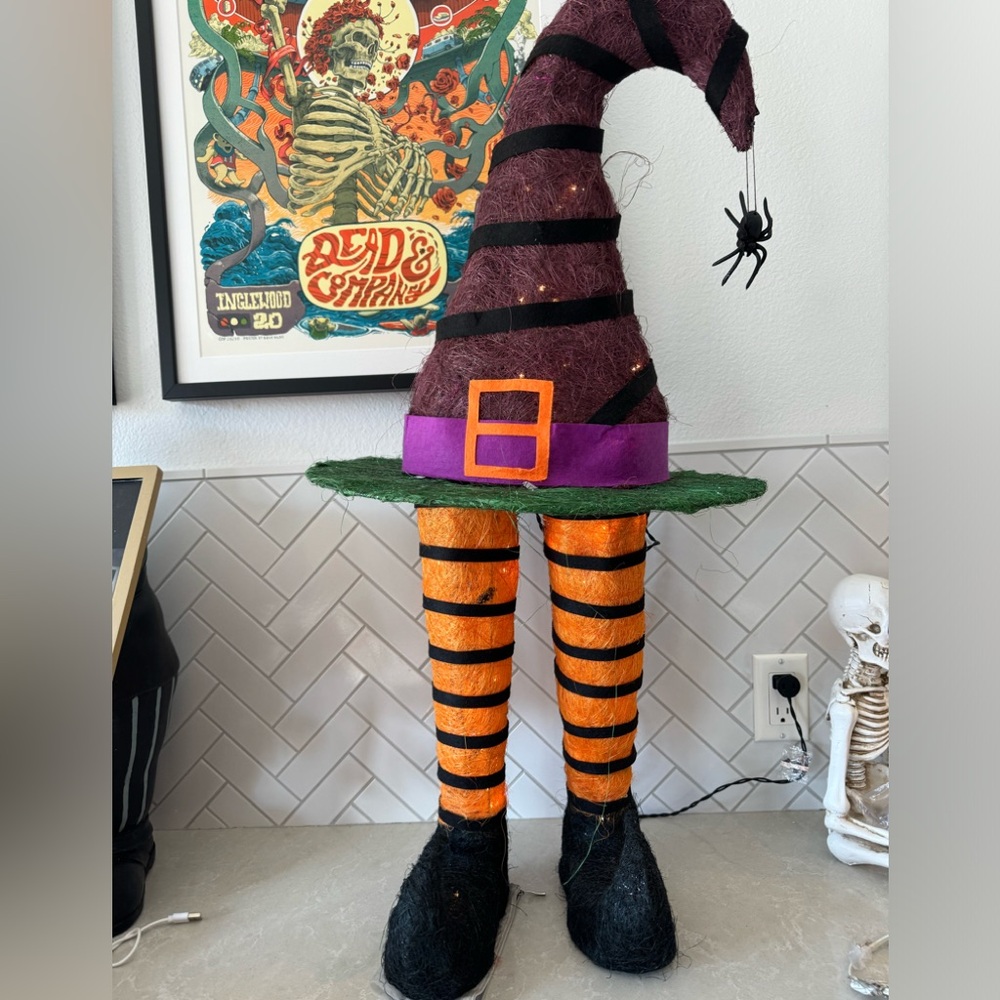 Vintage Spooky Village 36" standing Light Up Witch Hat